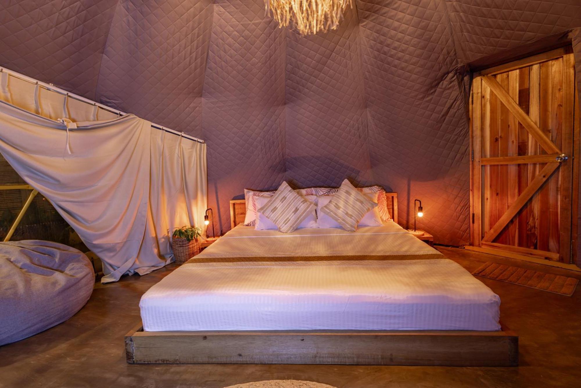 Domes And Dreams Lio Glamping Hotel El Nido Exterior foto