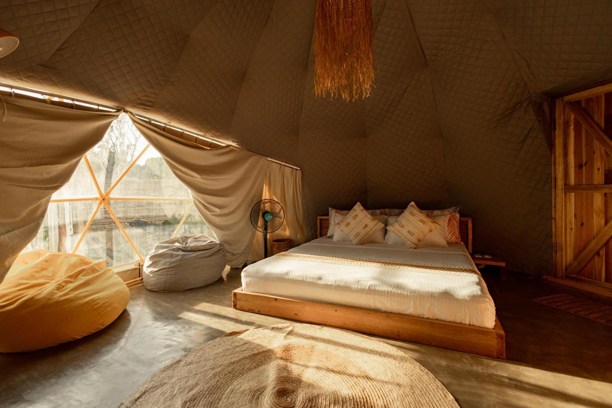 Domes And Dreams Lio Glamping Hotel El Nido Exterior foto