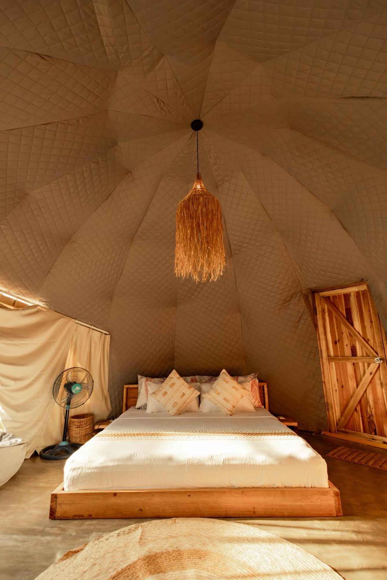 Domes And Dreams Lio Glamping Hotel El Nido Exterior foto